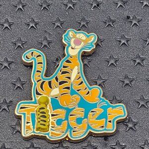 Disney Character Name Series Tigger Trading Pin Teal Background 2002 3D Letter I
